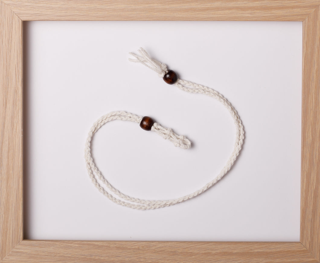 White 2Tail Hemp Necklace